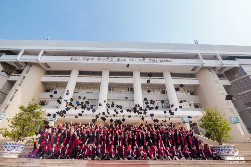 Kỳ vọng Đại hội đại biểu toàn quốc lần thứ XIV: Thể chế mở đường, công nghệ dẫn dắt phát triển