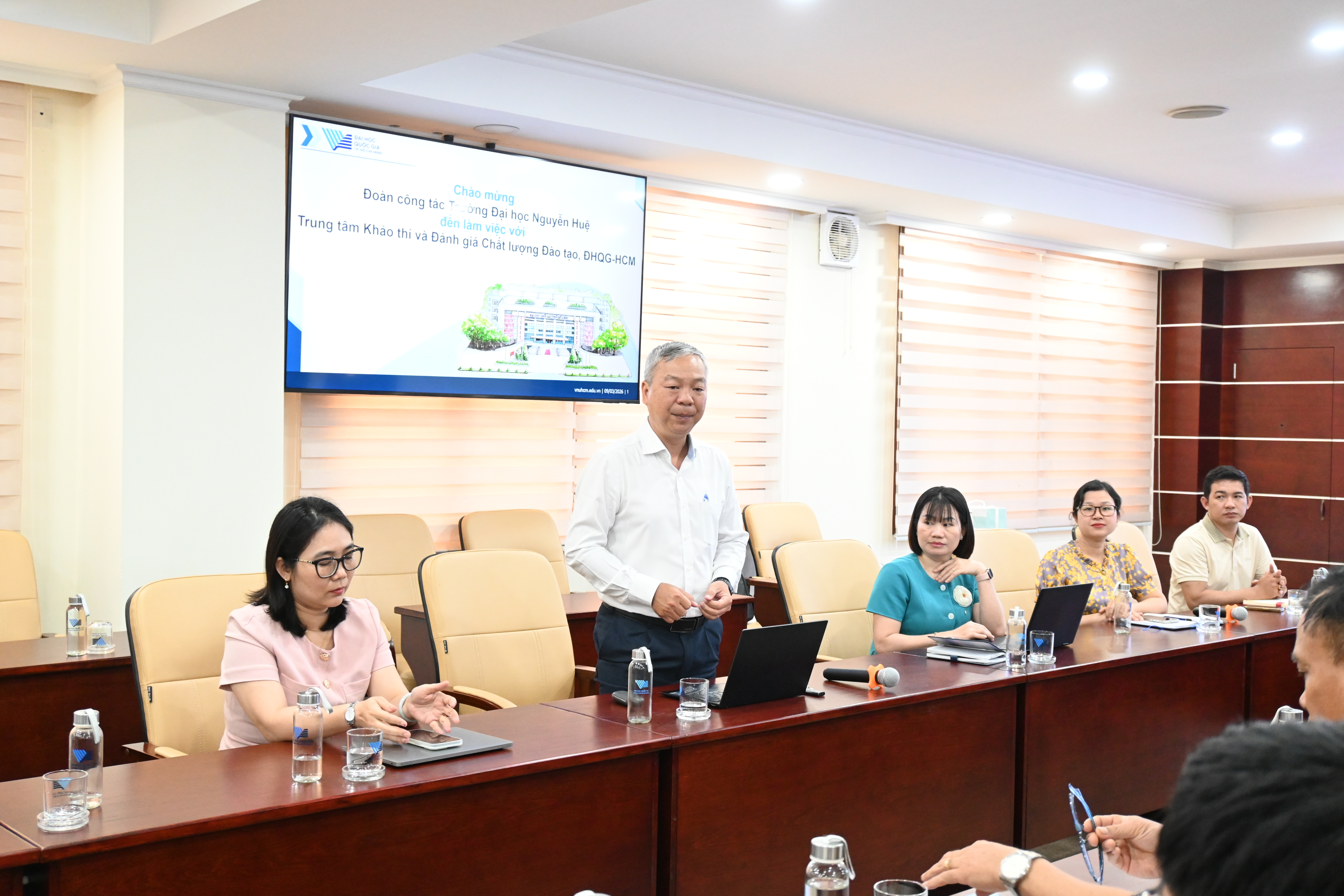 DSC_0388.JPG (7.28 MB)